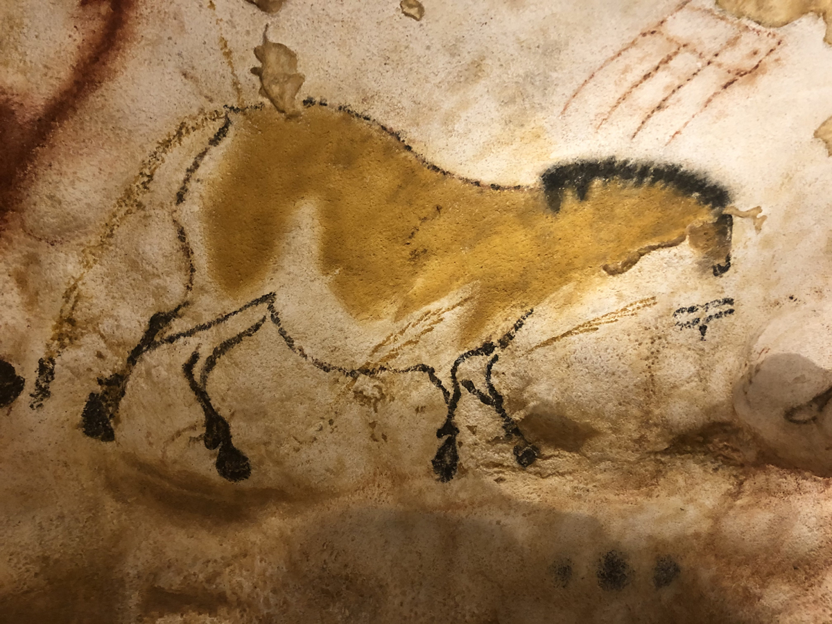 cave paintings prehistoric art Lascaux Chauvet Niaux