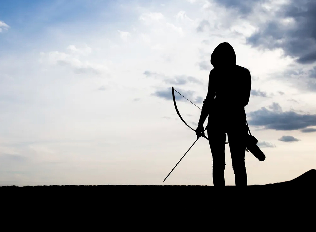 Early Women Hunters Gatherers hunted hunting foraging societies prehistoric