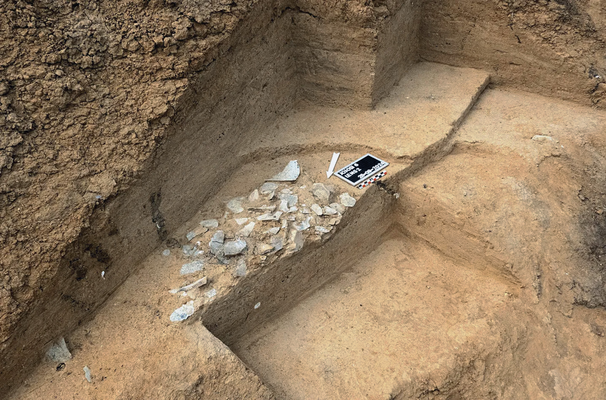 One of the knapping floors, or Stone Age ‘workshops’, uncovered at the Jojosi Donga